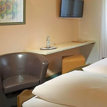 Loesch Pfaelzer Hof Otel Germersheim