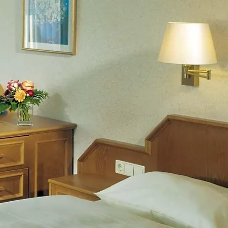 Loesch Pfaelzer Hof 3*